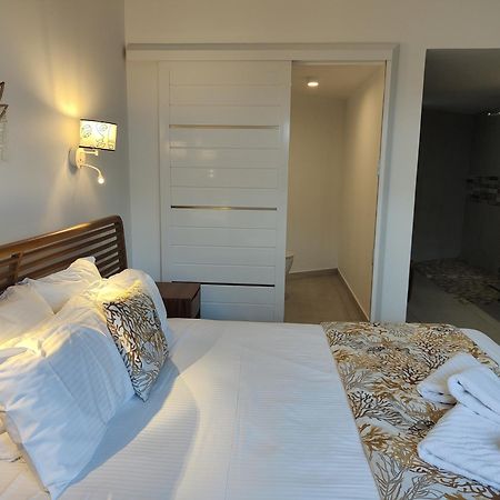 Majesty Palm Hotel Saint-Francois  Εξωτερικό φωτογραφία