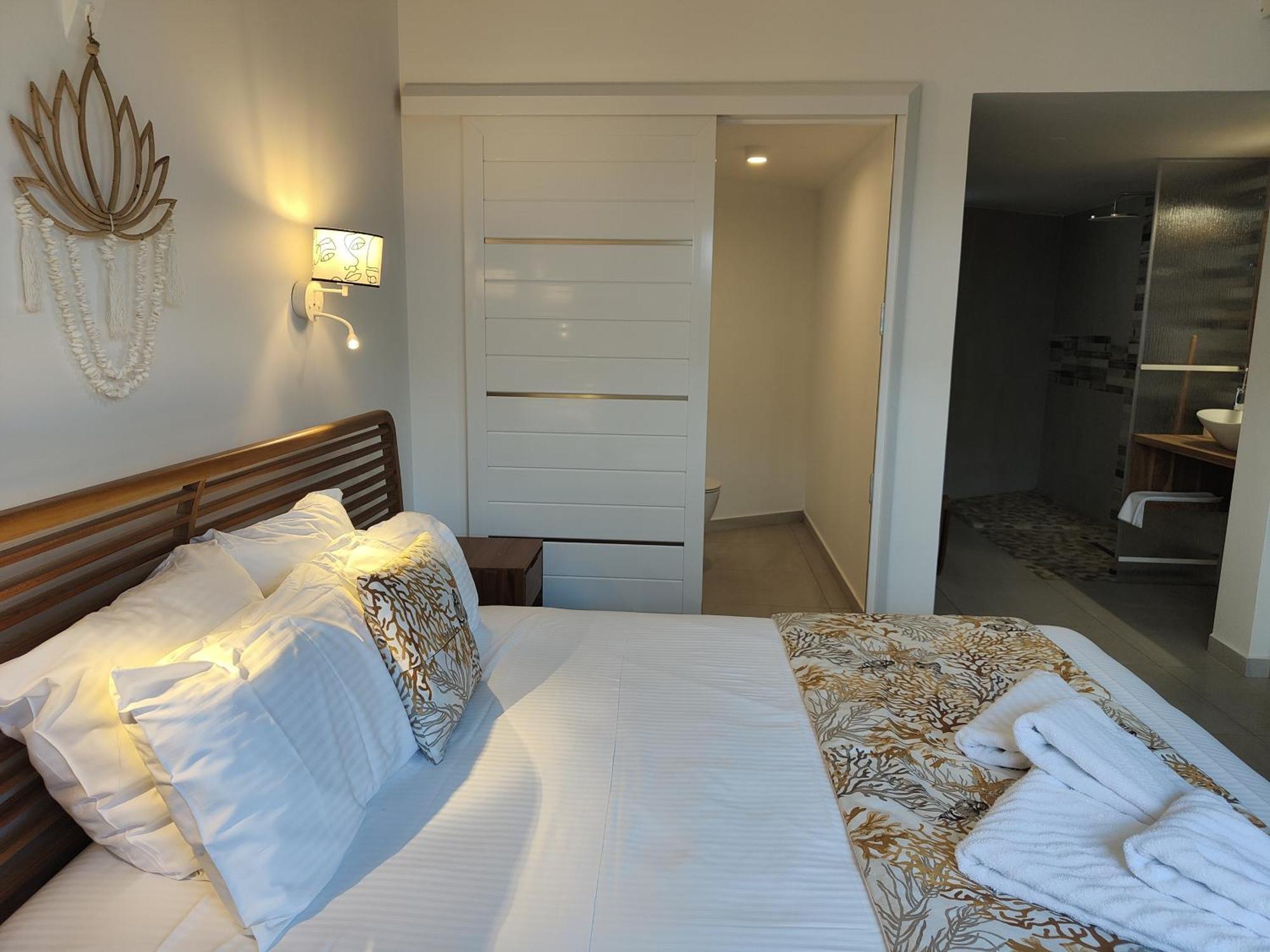 Majesty Palm Hotel Saint-Francois  Εξωτερικό φωτογραφία