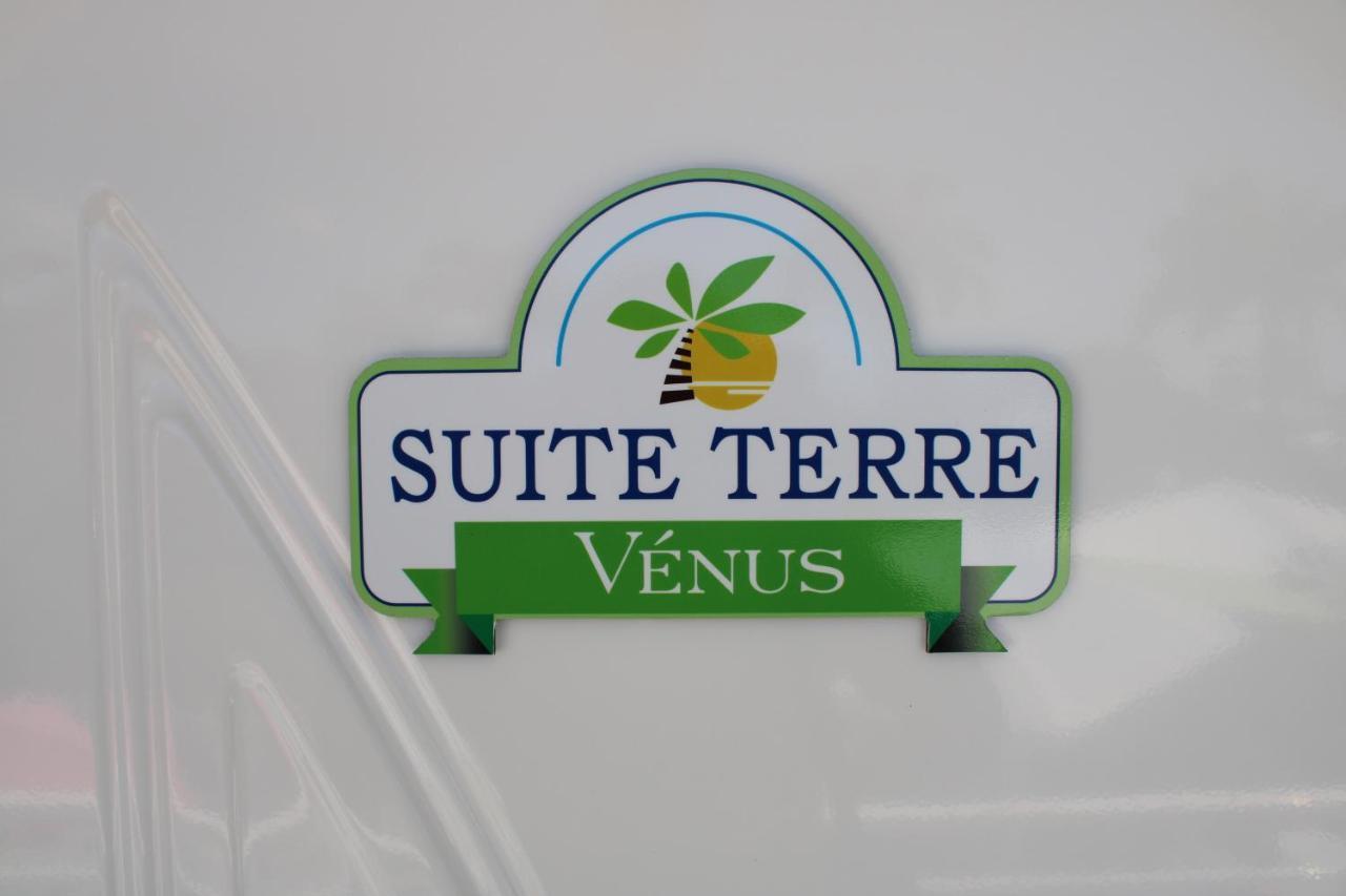 Majesty Palm Hotel Saint-Francois  Εξωτερικό φωτογραφία