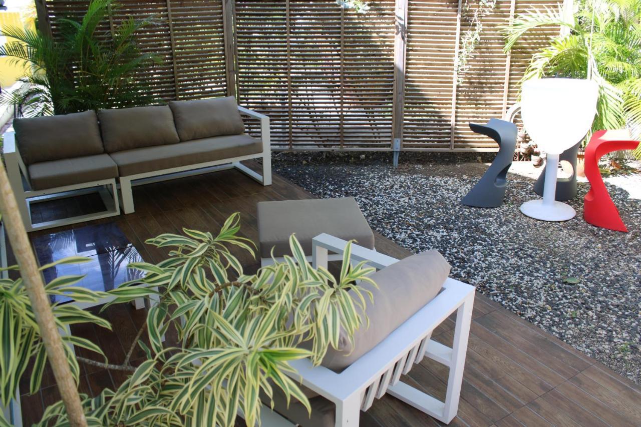 Majesty Palm Hotel Saint-Francois  Εξωτερικό φωτογραφία
